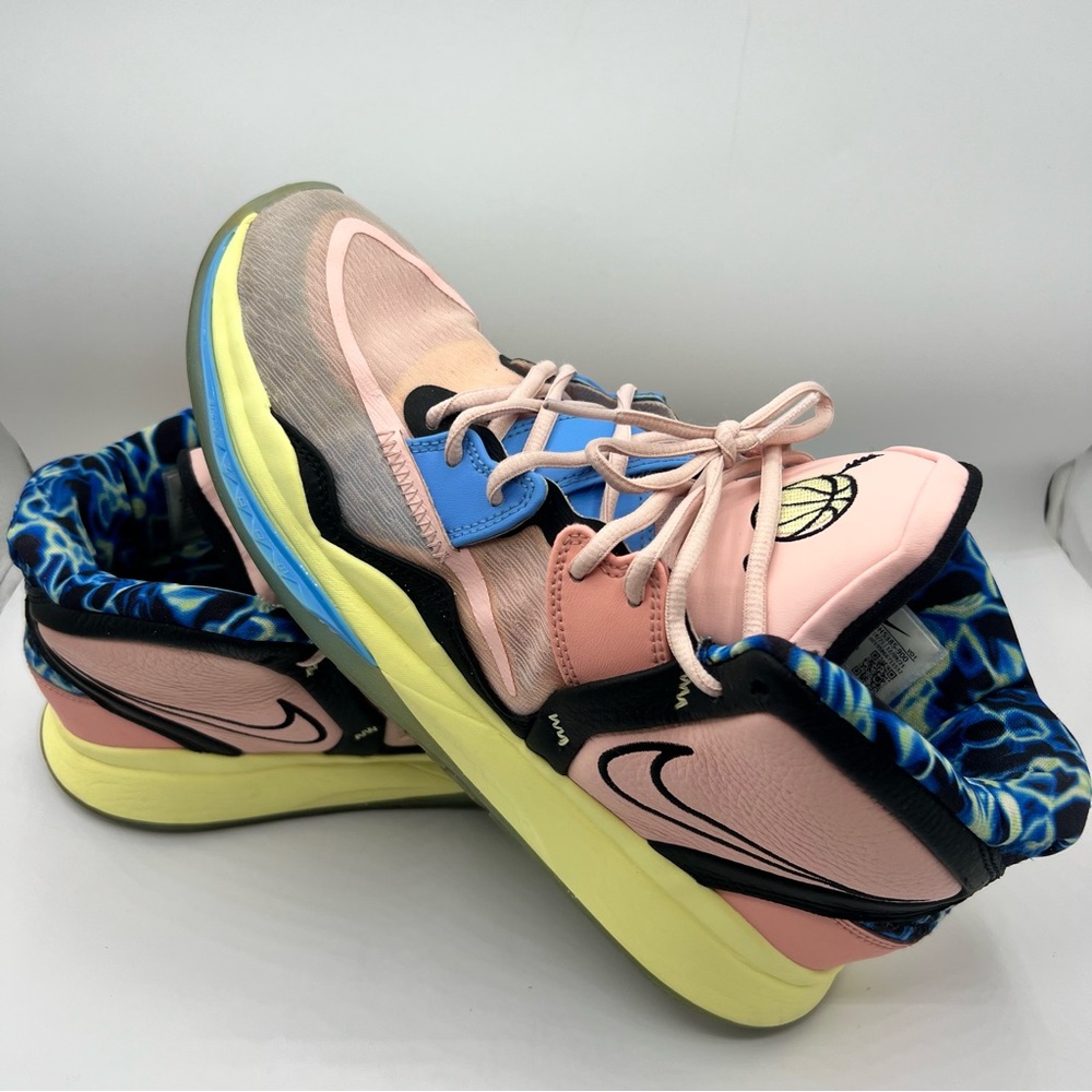 Nike Kyrie Infinity 
Nike Basketball Shoes - Blue and Pink